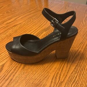 Marc Fisher Women's Calia 2 Wedge Platform Sandal 7.5 M US Black Surnished Calf